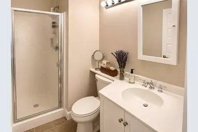 264 Bowen Street #3E, Providence, RI 02906 - Photo 9