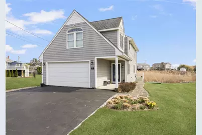 18 Starfish Drive Drive, Narragansett, RI 02882 - Photo 1