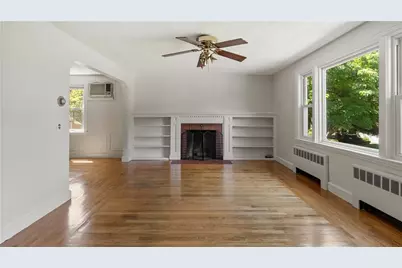 29 Cormier Road, Lincoln, RI 02865 - Photo 3