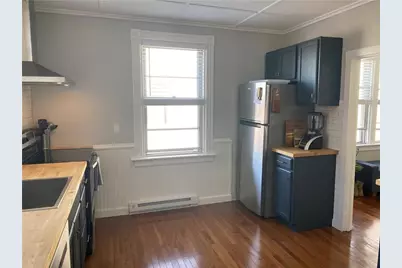 7 Pleasant Street #2, Newport, RI 02840 - Photo 3