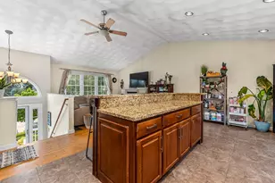 57 McKay Ct, Warwick, RI 02889 - Photo 13