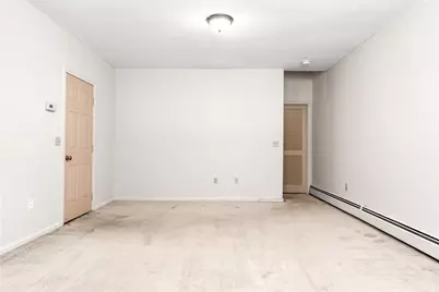 565 Quaker Lane #122, West Warwick, RI 02893 - Photo 17