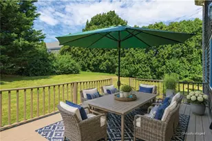 326 Windstone Dr, Portsmouth, RI 02871 - Photo 9