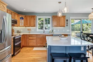 326 Windstone Dr, Portsmouth, RI 02871 - Photo 7