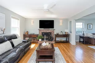 326 Windstone Dr, Portsmouth, RI 02871 - Photo 15