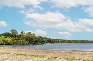 326 Windstone Dr, Portsmouth, RI 02871 - Photo 43