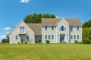 326 Windstone Dr, Portsmouth, RI 02871 - Photo 33