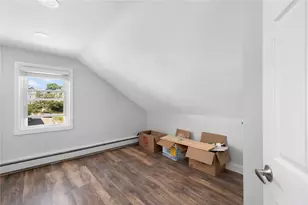 33 Amy St, Providence, RI 02906 - Photo 37