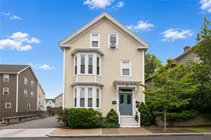 33 Amy St, Providence, RI 02806 - Photo 3