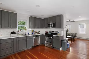 33 Amy St, Providence, RI 02906 - Photo 35