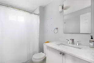 33 Amy St, Providence, RI 02806 - Photo 35