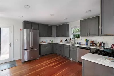 33 Amy Street, Providence, RI 02806 - Photo 33
