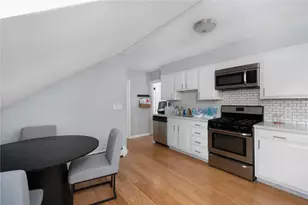 33 Amy St, Providence, RI 02906 - Photo 25