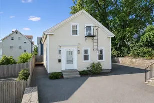 33 Amy St, Providence, RI 02906 - Photo 29