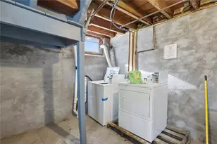 374 Douglas Ave, Providence, RI 02908 - Photo 23