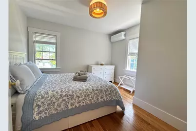 19 Walnut Street #4, Newport, RI 02840 - Photo 5