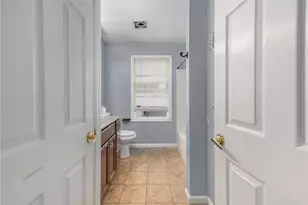 22 Aiken St, Pawtucket, RI 02861 - Photo 15