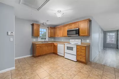 22 Aiken Street, Pawtucket, RI 02861 - Photo 7