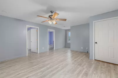 22 Aiken Street, Pawtucket, RI 02861 - Photo 11