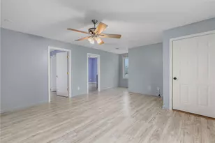 22 Aiken St, Pawtucket, RI 02861 - Photo 11