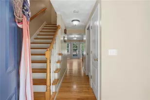 859 Knotty Oak Rd, Coventry, RI 02816 - Photo 3