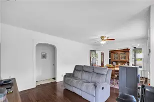 6239 Post Rd Rd, North Kingstown, RI 02852 - Photo 9