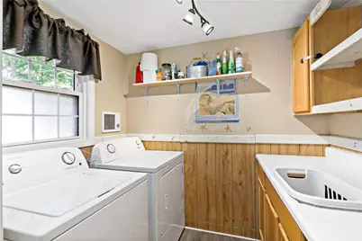 80 Briggs Lane, Tiverton, RI 02878 - Photo 17