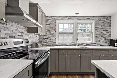 80 Briggs Lane, Tiverton, RI 02878 - Photo 7
