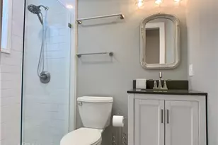 18 Sylvan St, Newport, RI 02840 - Photo 25