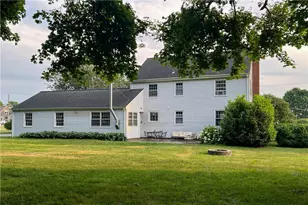 9 South Dr, Middletown, RI 02842 - Photo 7
