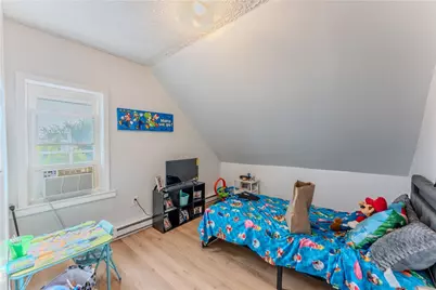 264 Douglas Avenue, Providence, RI 02908 - Photo 23