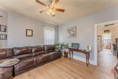264 Douglas Avenue, Providence, RI 02908 - Photo 11