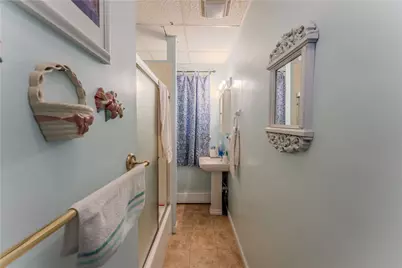 264 Douglas Avenue, Providence, RI 02908 - Photo 9