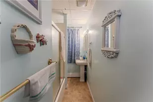 264 Douglas Ave, Providence, RI 02908 - Photo 9