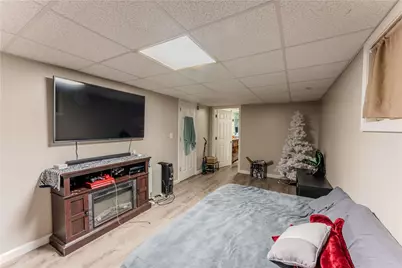 264 Douglas Avenue, Providence, RI 02908 - Photo 27
