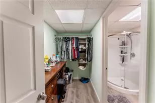 264 Douglas Ave, Providence, RI 02908 - Photo 25