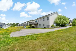 139 Danielle Dr, Woonsocket, RI 02895 - Photo 19