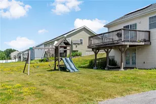 139 Danielle Dr, Woonsocket, RI 02895 - Photo 17