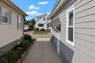 139 Fort St, East Providence, RI 02914 - Photo 25