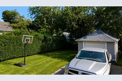 139 Fort Street, East Providence, RI 02914 - Photo 27