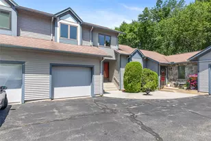 8 Acorn Ct, South Kingstown, RI 02879 - Photo 5