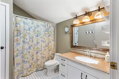 8 Acorn Court #E2, South Kingstown, RI 02879 - Photo 27
