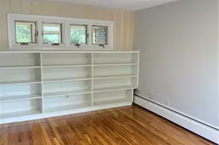 121 Greenwich Ave, Warwick, RI 02886 - Photo 15