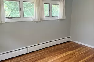 121 Greenwich Ave, Warwick, RI 02886 - Photo 11