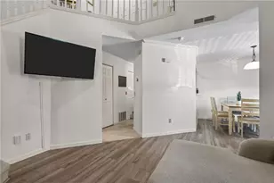 626 Smithfield Rd, North Providence, RI 02904 - Photo 5