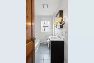 18 Jackson Avenue, Johnston, RI 02919 - Photo 11