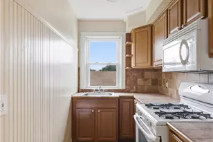 18 Jackson Ave, Johnston, RI 02919 - Photo 23