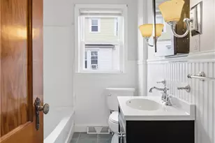 18 Jackson Ave, Johnston, RI 02919 - Photo 11