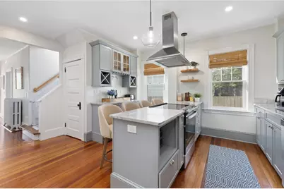 35 Hall Avenue, Newport, RI 02840 - Photo 15