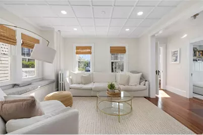 35 Hall Avenue, Newport, RI 02840 - Photo 9